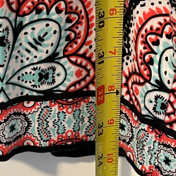 Multicolor Patterned Shift Dress - Picture 4 of 4